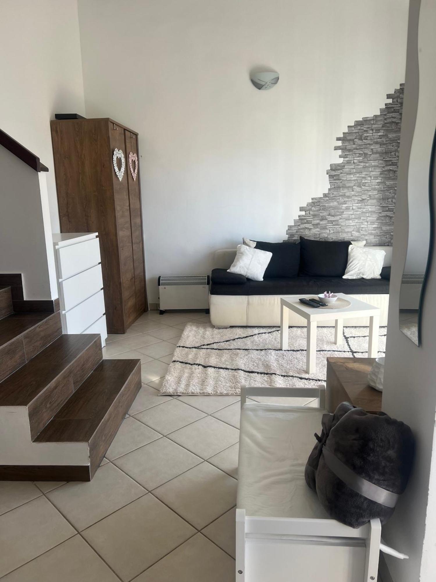 Apartmans Sun & Moon Zambratija  Extérieur photo