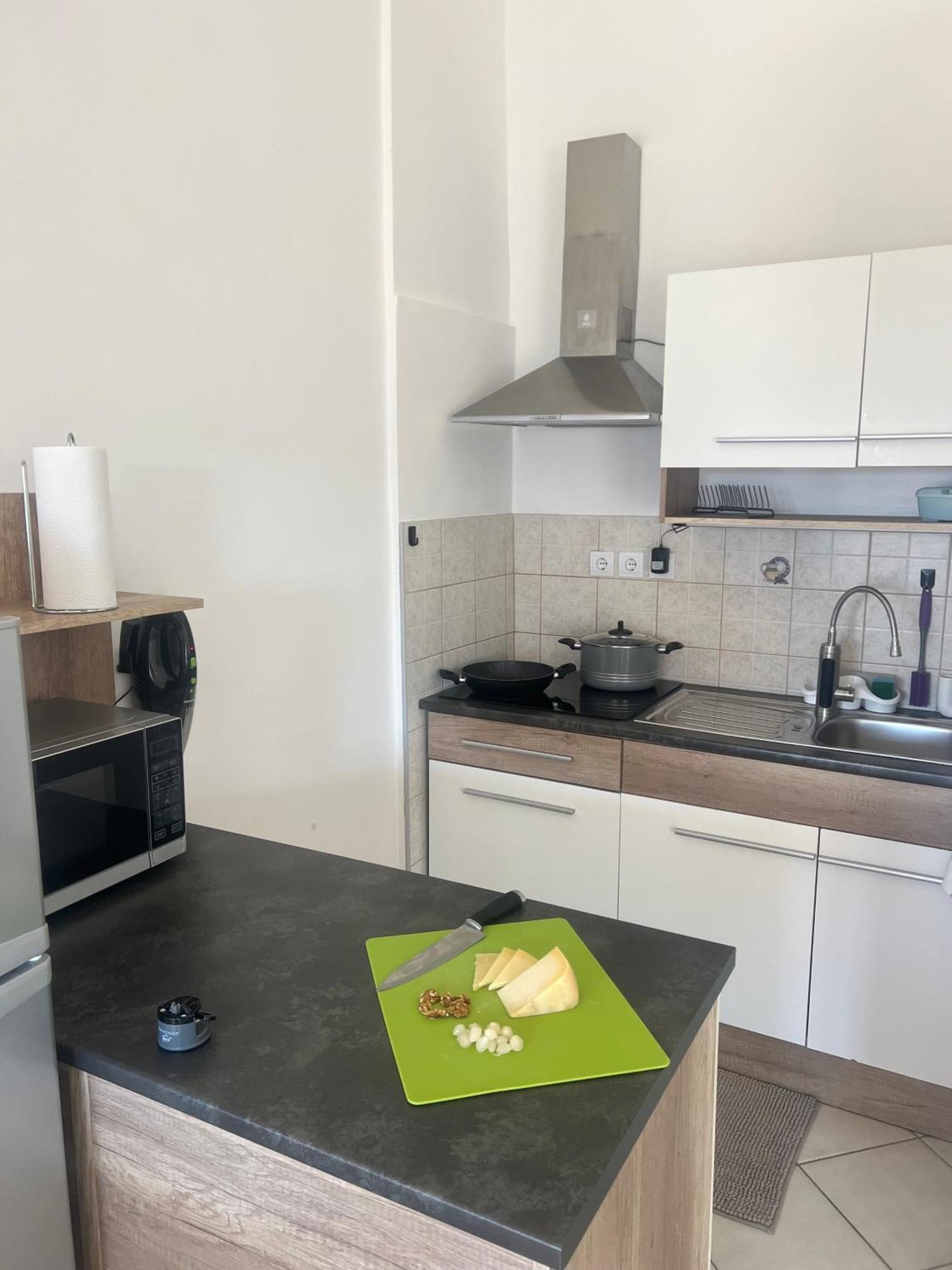 Apartmans Sun & Moon Zambratija  Extérieur photo